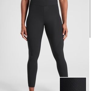 Athleta Synergy Rib 7/8 Legging